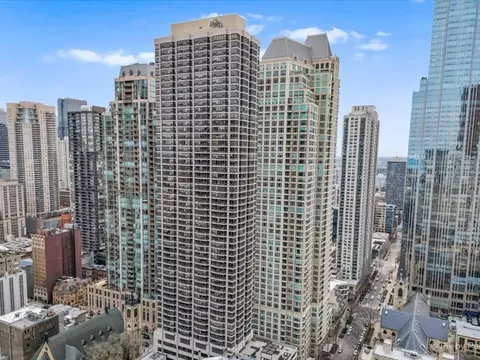 30 E Huron St #1204, Chicago, IL 60611
