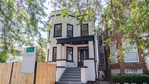 1915 W Balmoral Ave, Chicago, IL 60640