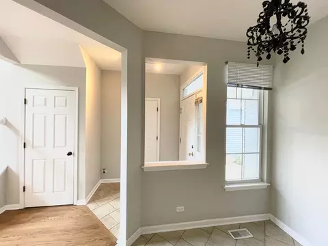 5418 Teaberry Ct, Rolling Meadows, IL 60008 photo 8