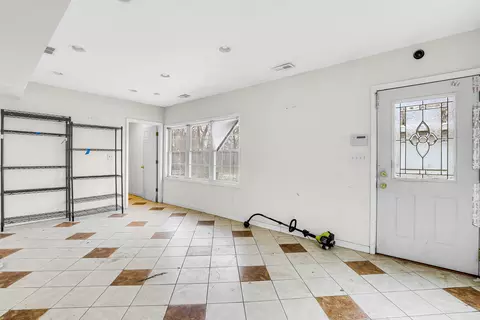 Other - 204 Rand Rd, Des Plaines, IL 60016 photo 2 of 9