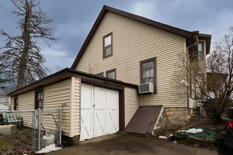 Exterior - 103 E 3rd St, Byron, IL 61010 photo 3 of 6