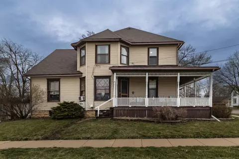 Exterior - 103 E 3rd St, Byron, IL 61010 photo 2 of 6