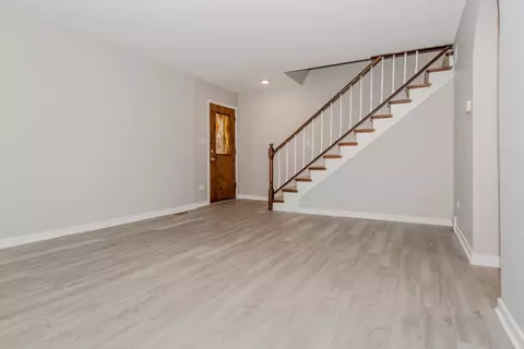 Other - 1754 Pickwick Ln #11, Glenview, IL 60026 photo 5 of 19