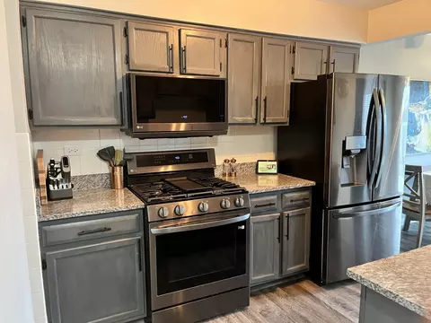 Kitchen - 1221 Dunamon Dr, Bartlett, IL 60103 photo 1 of 5