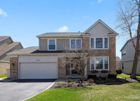 3019 Blanchard Ln, West Chicago, IL 60185