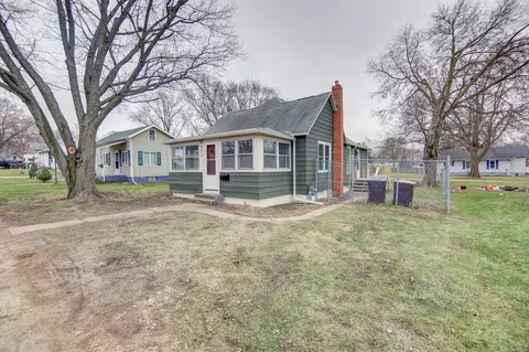 602 E 6th St, Rock Falls, IL 61071 photo 2