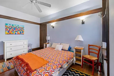 Bedroom - 1372 E 57th St #1, Chicago, IL 60637 photo 2 of 2
