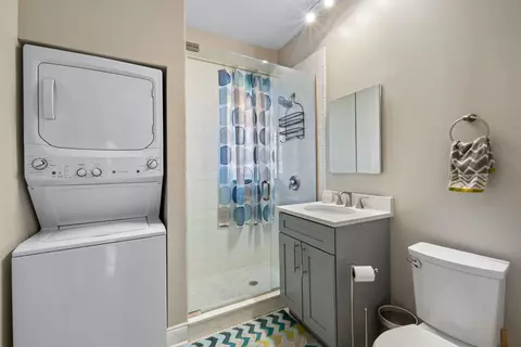 Other - 1372 E 57th St #1, Chicago, IL 60637 photo 3 of 5