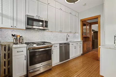 Kitchen - 1219 E 53rd St #2E, Chicago, IL 60615 photo 1 of 1