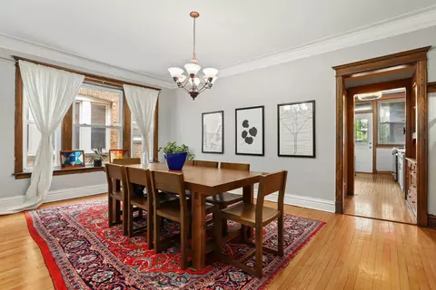 Dining - 1219 E 53rd St #2E, Chicago, IL 60615 photo 1 of 2