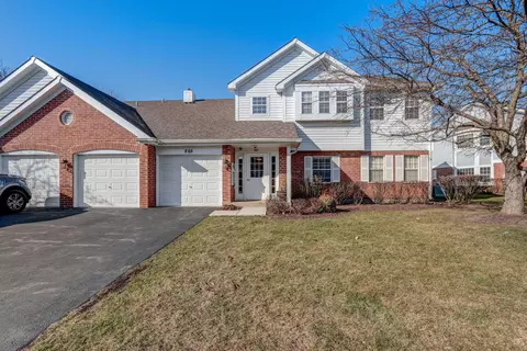 865 Quin Ct #201, Naperville, IL 60563