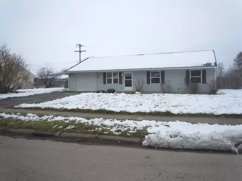2326 Rockwell St, Rockford, IL 61101