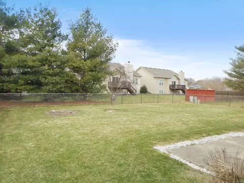 532 Shenandoah Trl, Elgin, IL 60123 photo 17