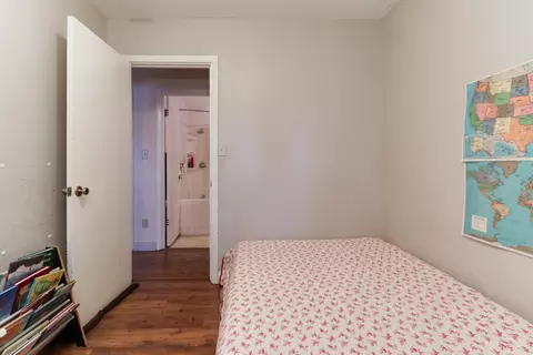 Bedroom - 913 Green Ave, Normal, IL 61761 photo 7 of 7