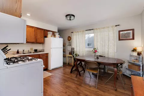 Kitchen - 913 Green Ave, Normal, IL 61761 photo 2 of 4