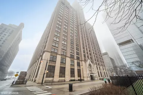 680 N Lake Shore Dr #619, Chicago, IL 60611