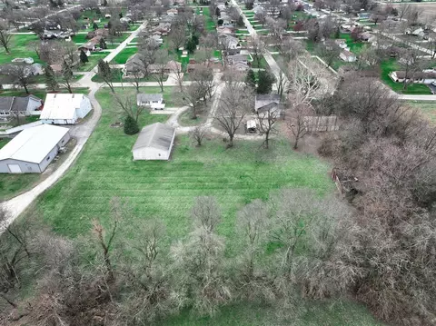 View/Area - 1971 W Tower Rd, Kankakee, IL 60901 photo 1 of 2