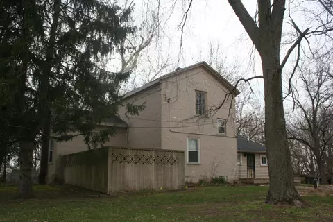 Exterior - 1971 W Tower Rd, Kankakee, IL 60901 photo 2 of 10