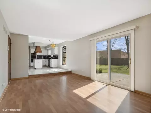 2518 Troy Cir, Olympia Fields, IL 60461 photo 12