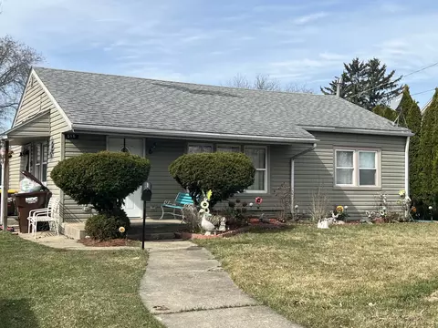 516 Gardner St, Belvidere, IL 61008