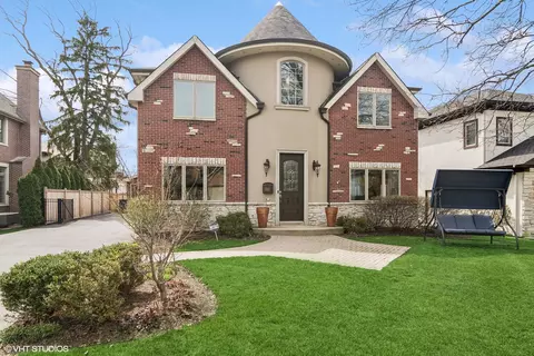1121 Linden Ave, Deerfield, IL 60015