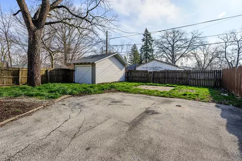 Exterior - 306 Davison St, Joliet, IL 60433 photo 3 of 3