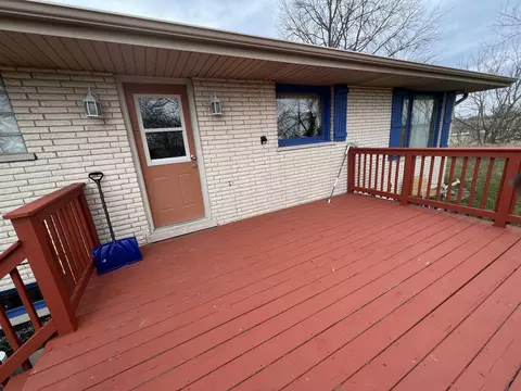 Exterior - 2957 E Kentucky Rd, Beecher, IL 60401 photo 4 of 10