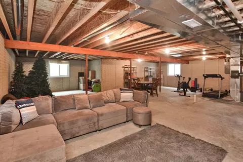 Living - 2608 Shepard Rd, Normal, IL 61761 photo 9 of 9