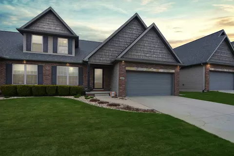 2608 Shepard Rd, Normal, IL 61761