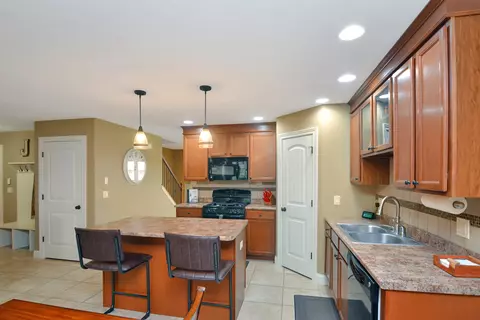 Kitchen - 2608 Shepard Rd, Normal, IL 61761 photo 3 of 16