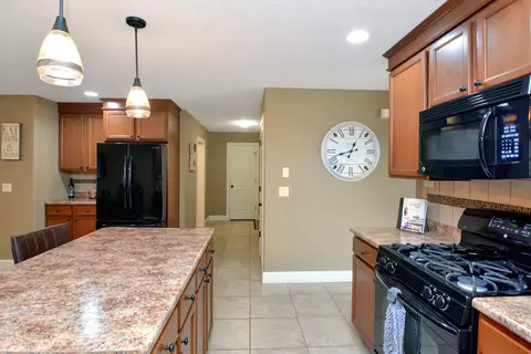 Kitchen - 2608 Shepard Rd, Normal, IL 61761 photo 8 of 16