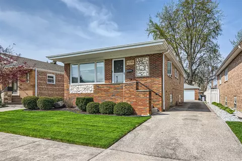 5216 S New England Ave, Chicago, IL 60638