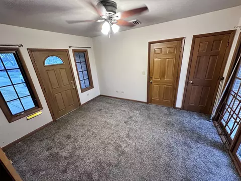 Bedroom - 1104 Lawrence Ave, Elgin, IL 60123 photo 6 of 6
