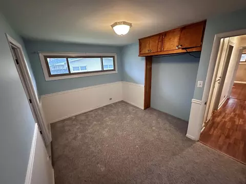 Bedroom - 1104 Lawrence Ave, Elgin, IL 60123 photo 1 of 6