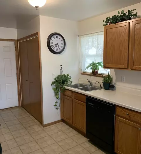 1416 9th St, Harvard, IL 60033 photo 6