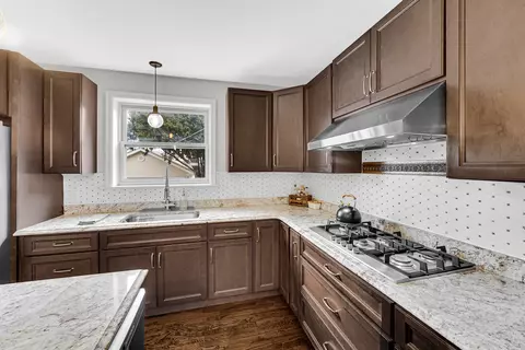 Kitchen - 3511 Maple Ave, Berwyn, IL 60402 photo 3 of 3
