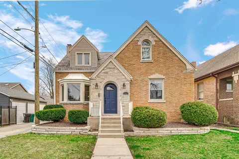3511 Maple Ave, Berwyn, IL 60402