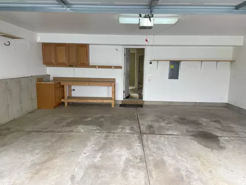 Exterior - 2505 Emily Ln, Elgin, IL 60124 photo 3 of 10