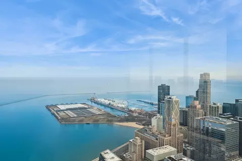 180 E Pearson St #6904, Chicago, IL 60611 photo 8