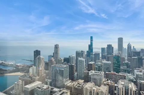 180 E Pearson St #6904, Chicago, IL 60611 photo 12