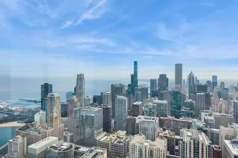 180 E Pearson St #6904, Chicago, IL 60611 photo 6
