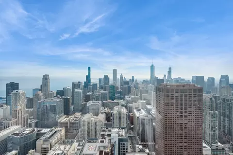 180 E Pearson St #6904, Chicago, IL 60611 photo 9