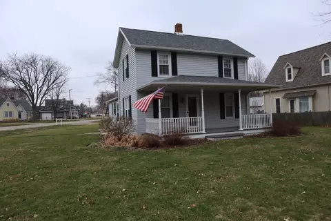 407 Ross St, Walnut, IL 61376