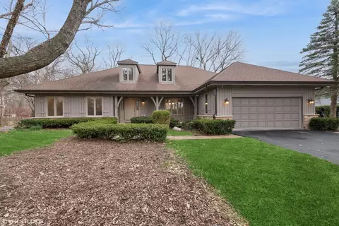 309 Whitmore Ln, Lake Forest, IL 60045
