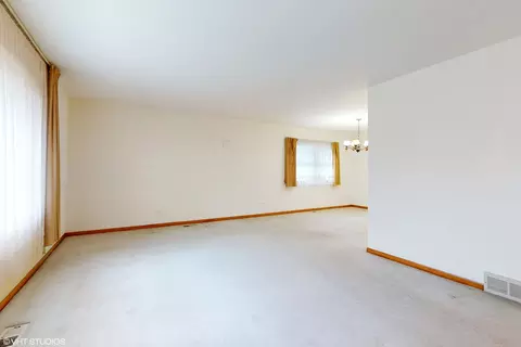 Other - 1098 Crimson Dr, Wheeling, IL 60090 photo 3 of 10
