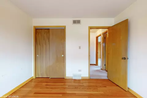 Other - 1098 Crimson Dr, Wheeling, IL 60090 photo 9 of 10