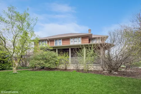 123 S Elizabeth St, Lombard, IL 60148