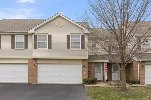 18790 S Burnside Station Dr, Mokena, IL 60448
