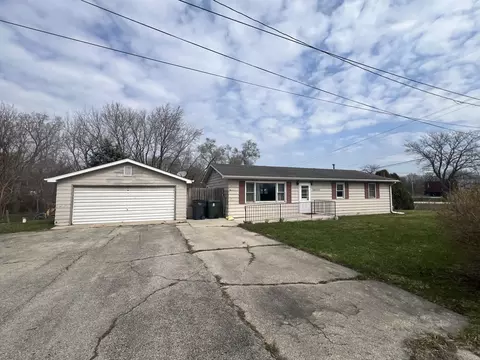 24030 W Zauratsky Rd, Channahon, IL 60410