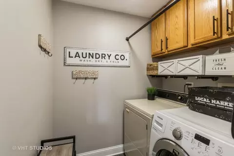 1117 Reserve Dr, Elgin, IL 60123 photo 9